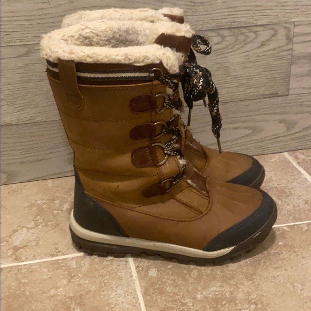 Bearpaw boots